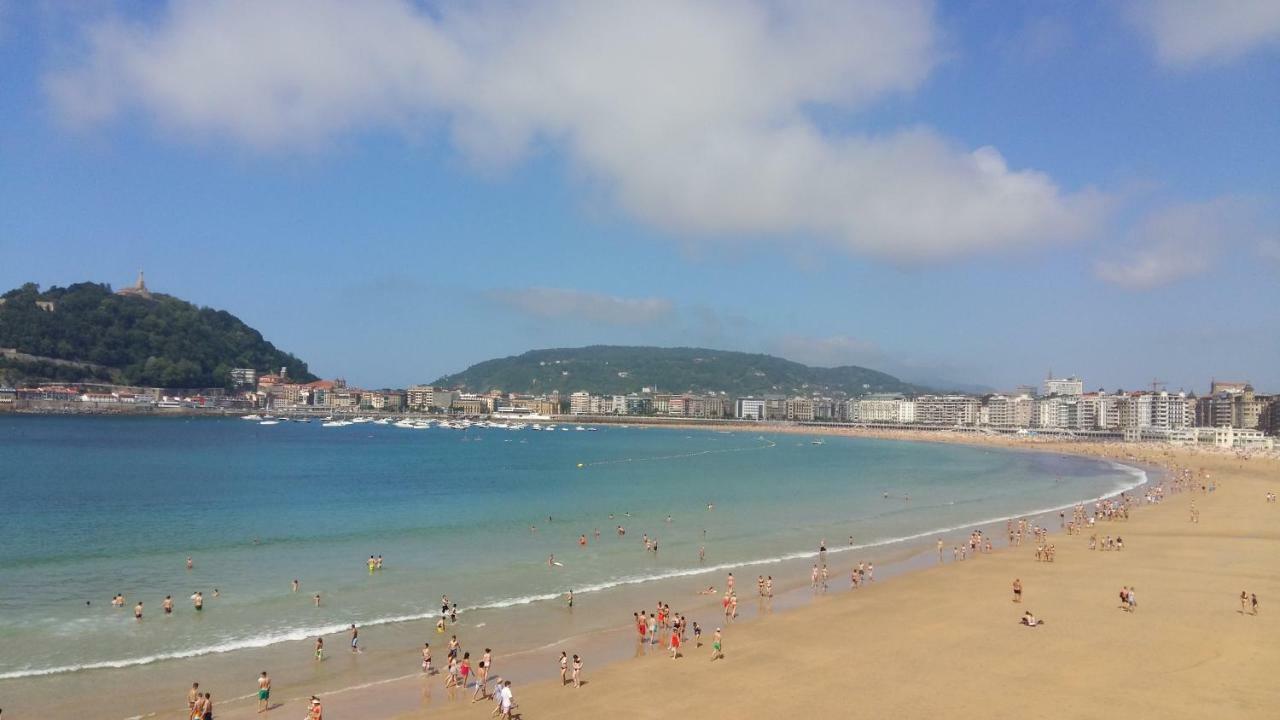 Ondarreta Beach Apartment Con Parking Free Y Aire Acondicionado سان سيباستيان المظهر الخارجي الصورة