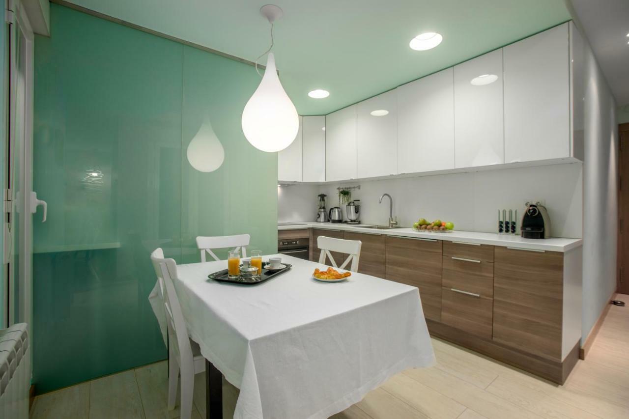 Ondarreta Beach Apartment Con Parking Free Y Aire Acondicionado سان سيباستيان المظهر الخارجي الصورة